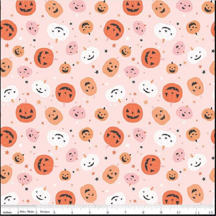 Hey Pumpkin, Tossed Pumpkins on Blush - Riley Blake Designs