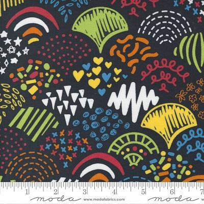 Creativity Glows - Blackboard Clam Shell - Moda