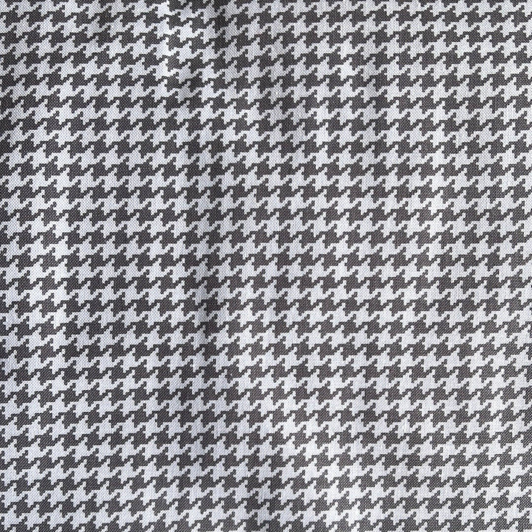 Tiny Houndstooth - Michael Miller