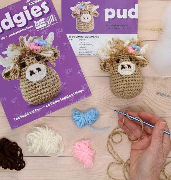 Tan Highland Cow Crochet Kit - Leisure Arts