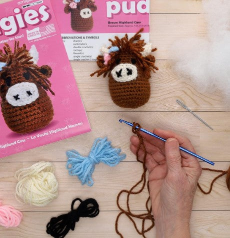 Brown Highland Cow Crochet Kit - Leisure Arts